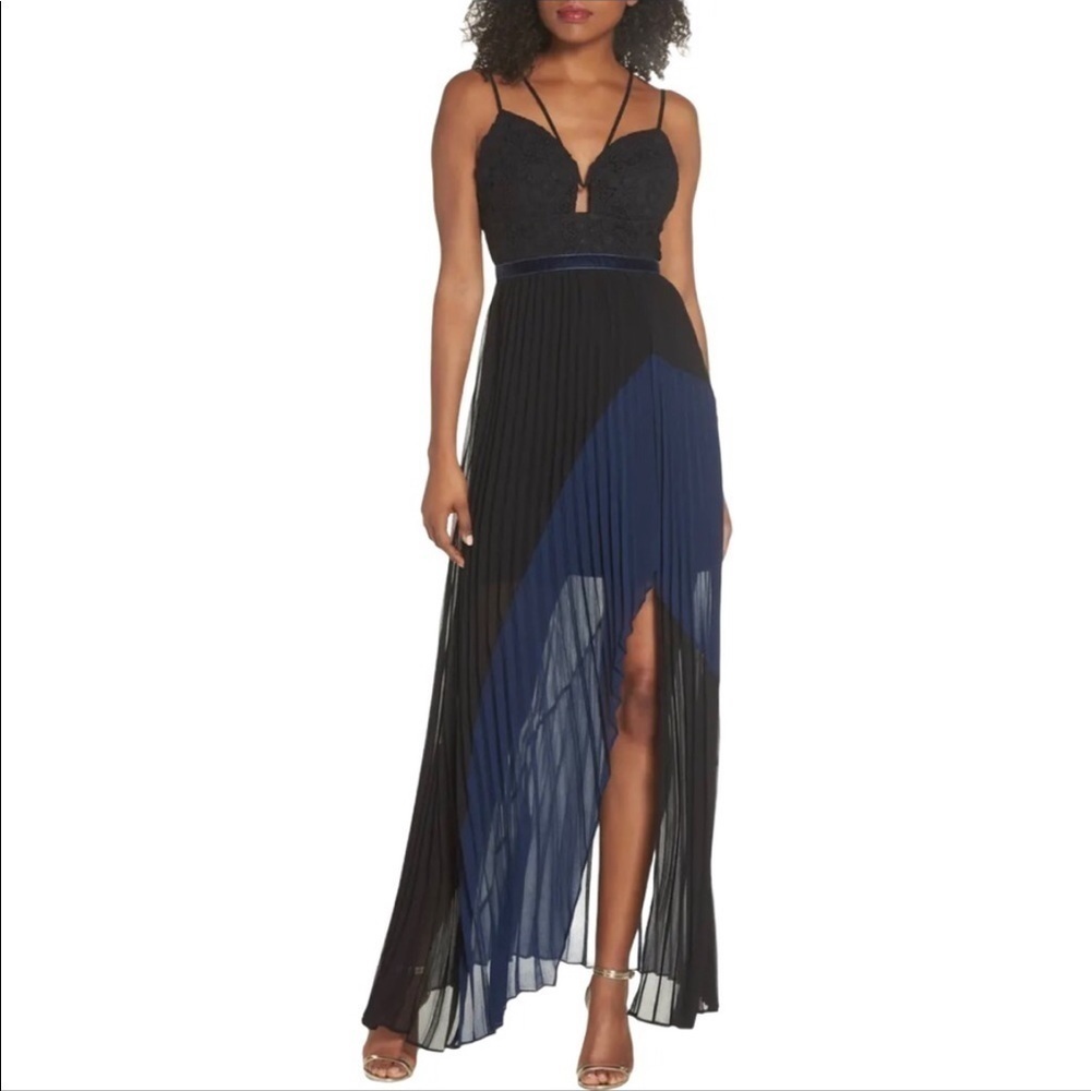 Foxiedox Nealea Pleated Chiffon Grown
